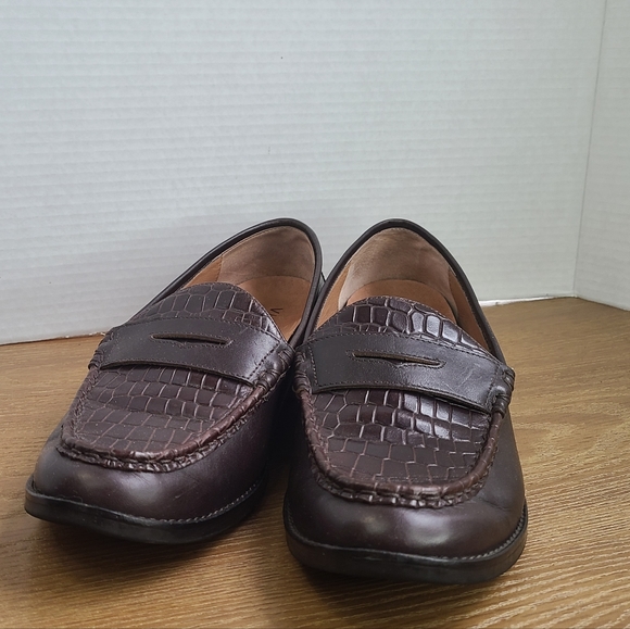 Vionic Men's Classic Slip-on Loafers, Size: 10 Color: Brown - Picture 1 of 15